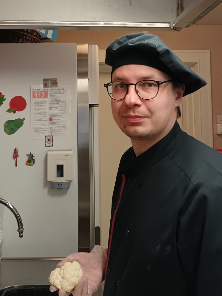 Kiertävä ruokapalveluvastaava, Kimmo Silenius